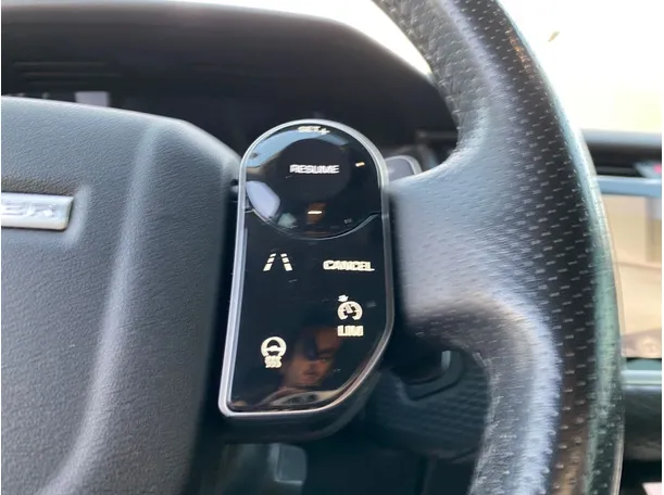Car image 22