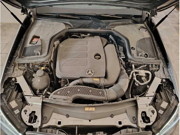 Car image 40