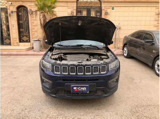 Car image 22