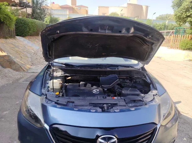 Car image 28