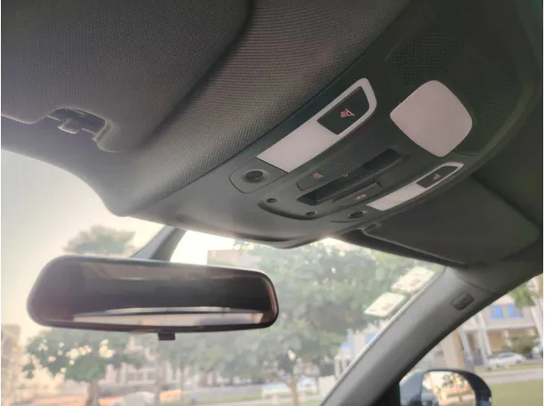Car image 31