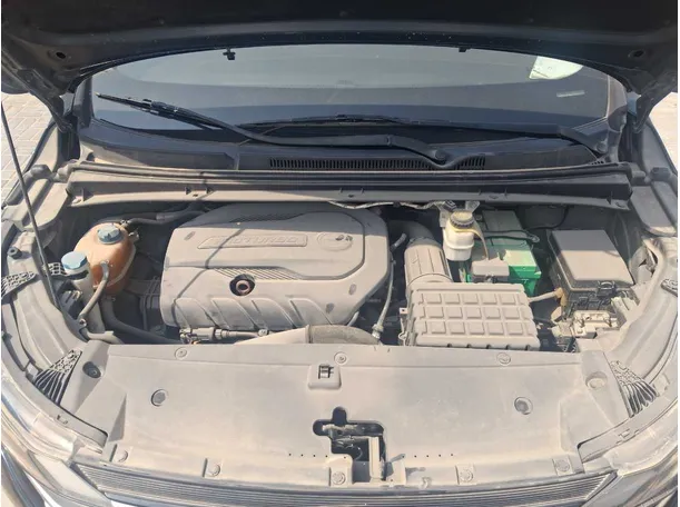 Car image 20