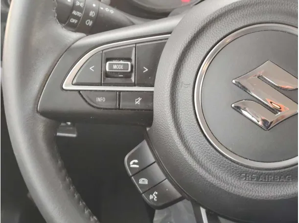 Car image 24