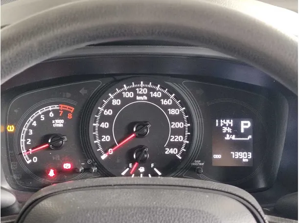 Car image 24