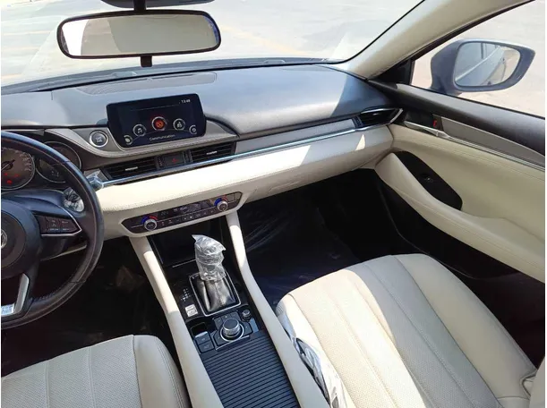Car image 22