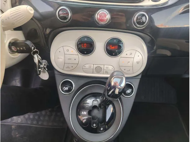 Car image 19