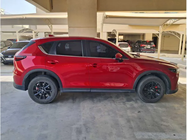 Car image 8
