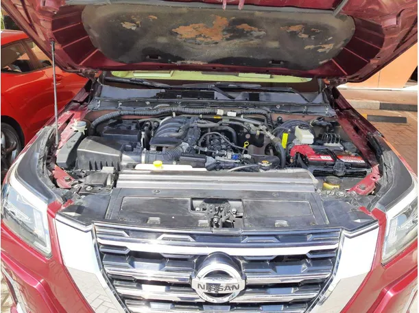 Car image 19