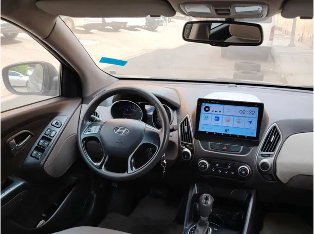 Car image 21