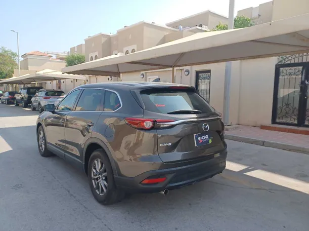 Car image 7
