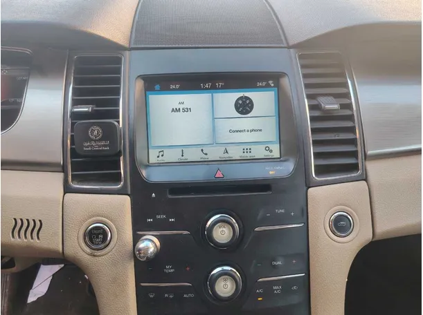 Car image 21