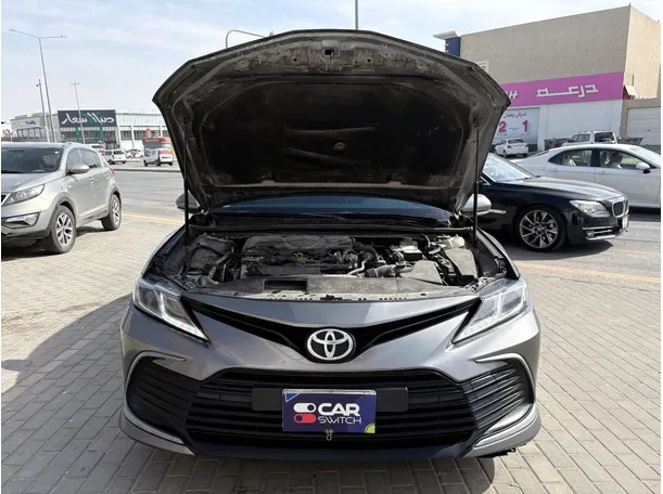 Car image 26
