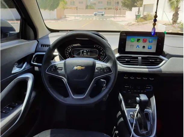 Car image 17