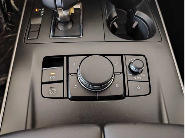 Car image 23