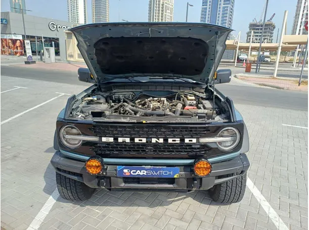 Car image 26