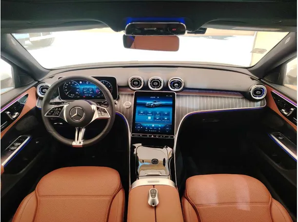 Car image 21
