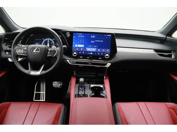 Car image 14