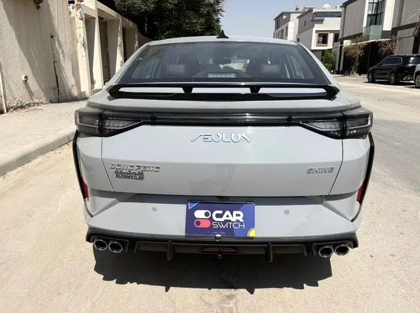Car image 6