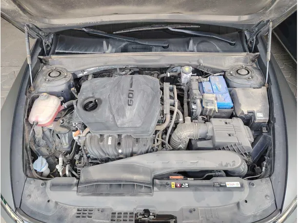 Car image 37