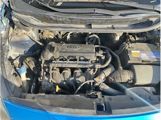 Car image 37