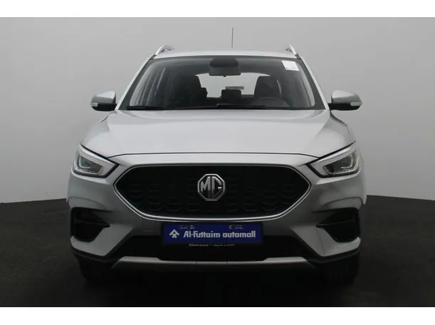 Car image 11