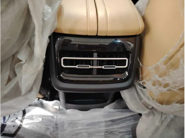 Car image 39