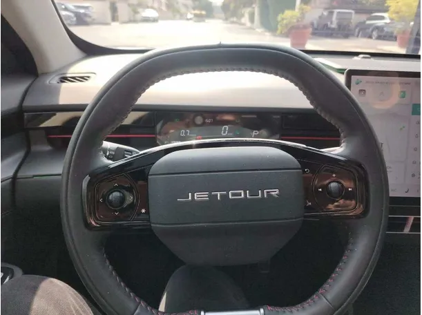 Car image 27
