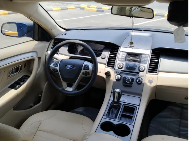 Car image 20
