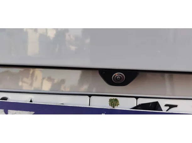 Car image 31