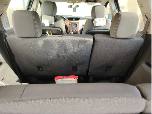 Car image 33