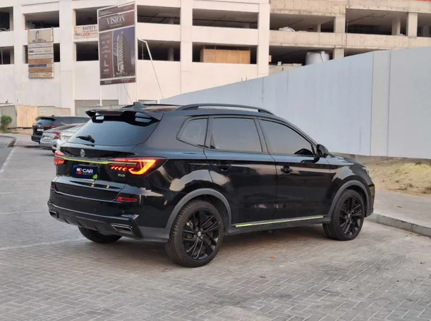 Car image 7