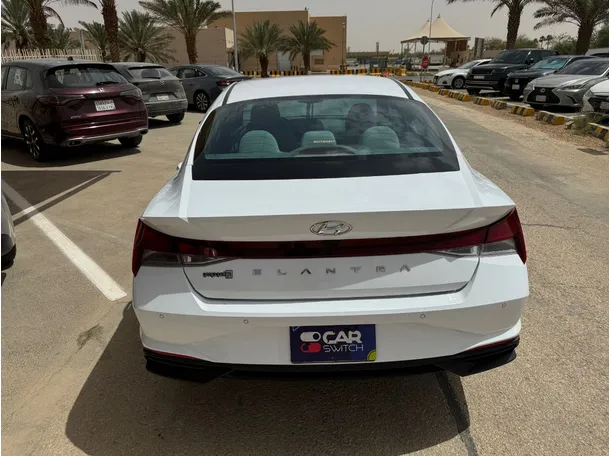 Car image 6