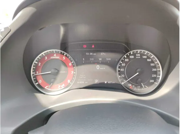 Car image 28