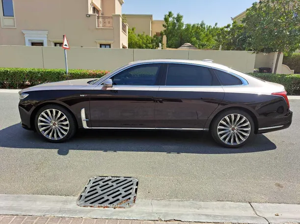 Car image 7