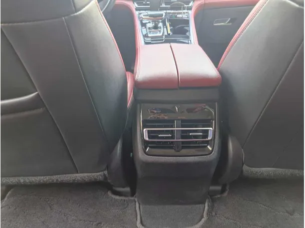 Car image 22