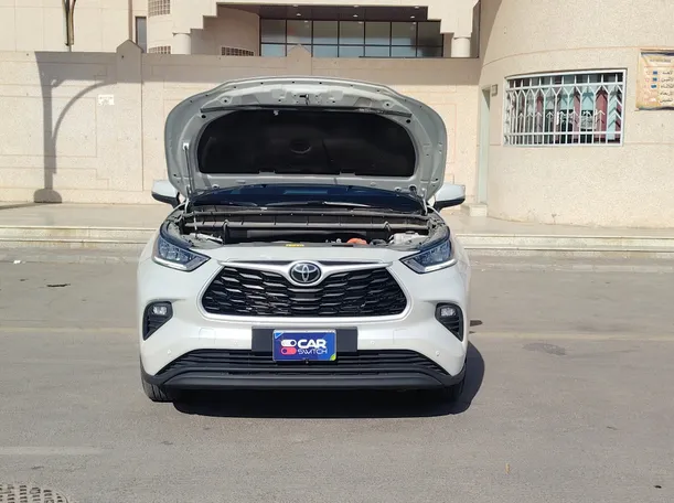 Car image 31