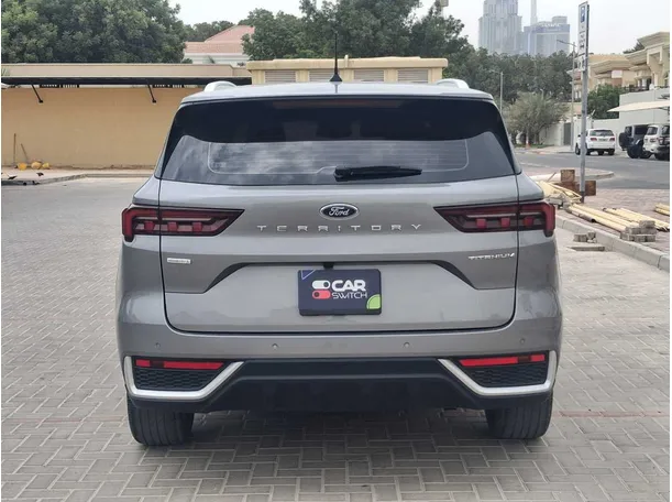 Car image 6