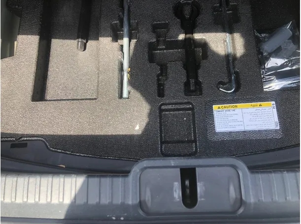 Car image 23