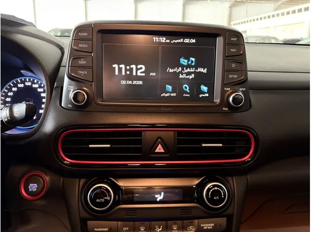 Car image 17