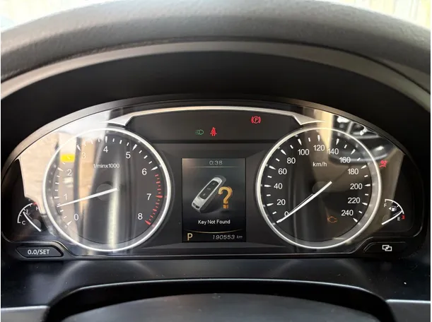 Car image 23