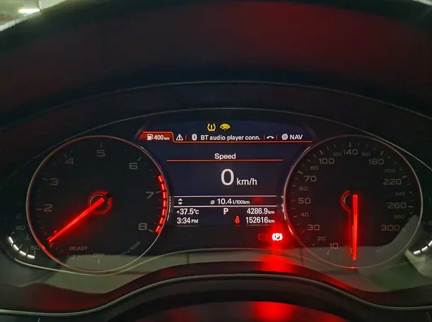 Car image 20