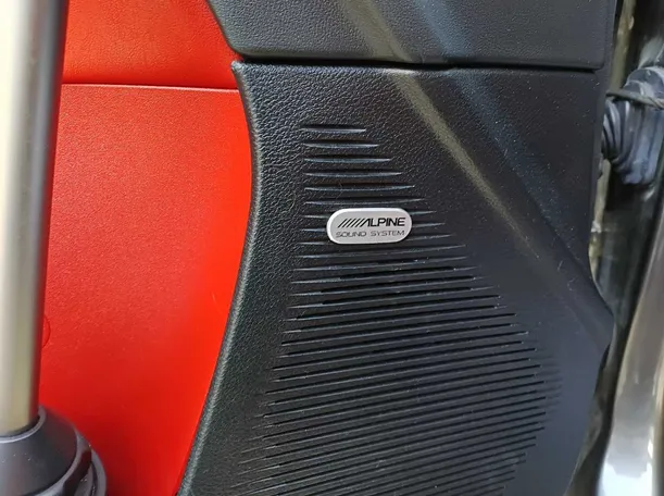 Car image 20
