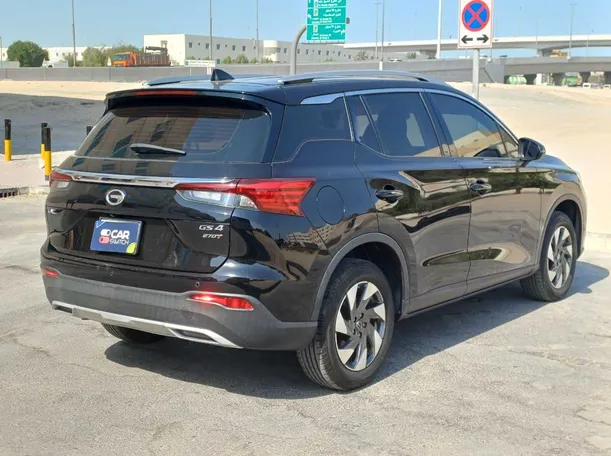 Car image 5