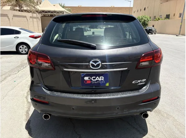 Car image 6