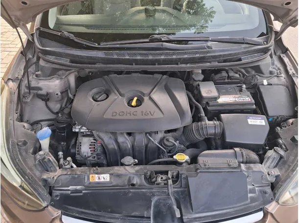 Car image 21