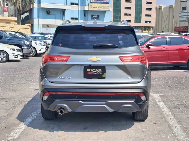 Car image 6