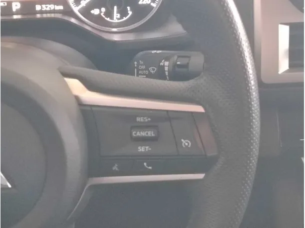 Car image 27