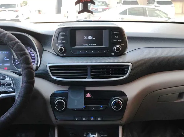 Car image 22