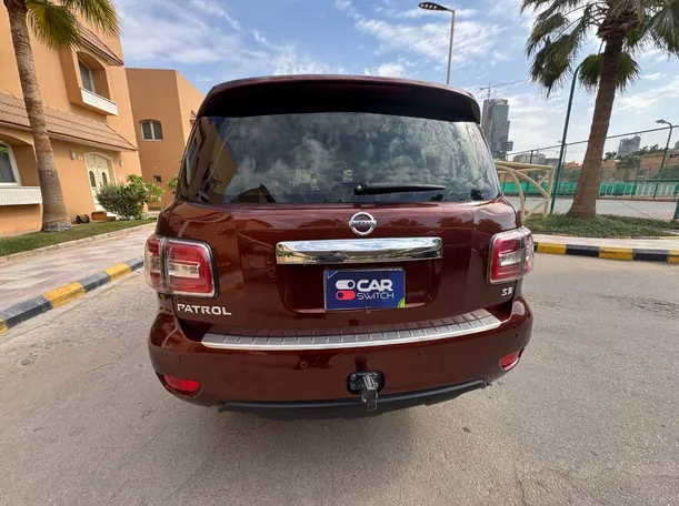 Car image 6