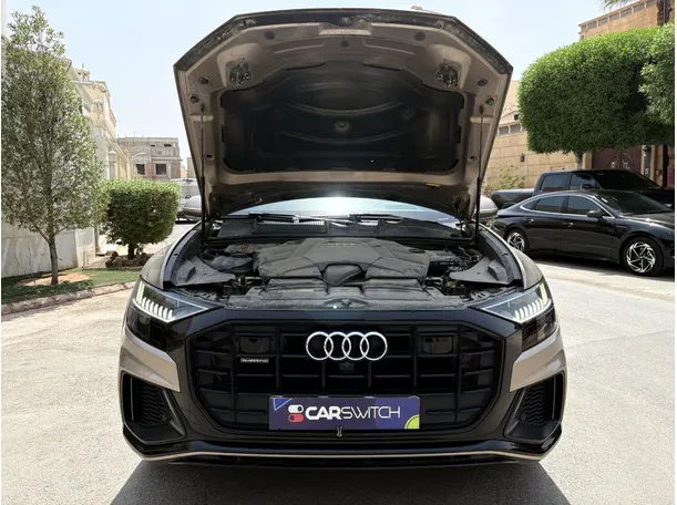 Car image 32
